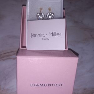 Beautiful earrings 🥰